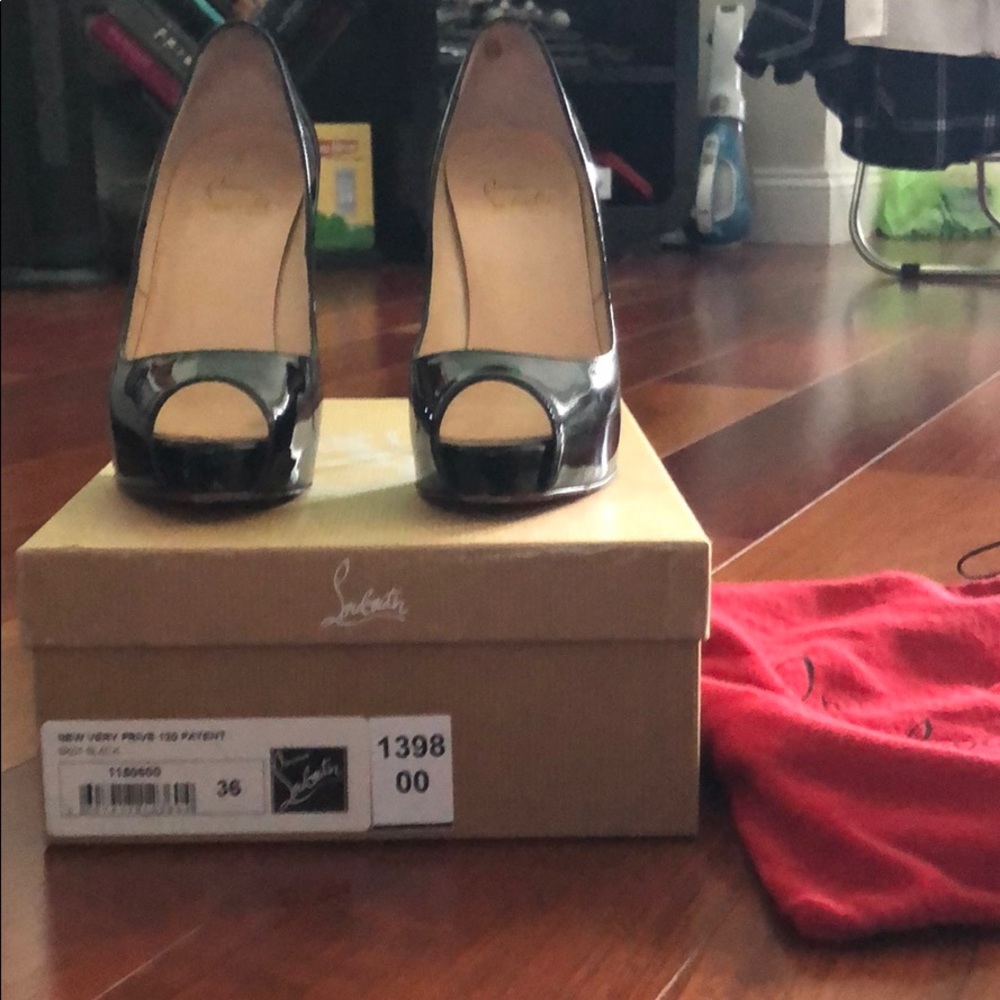 Christian Louboutin New Very Prive 120 Patent